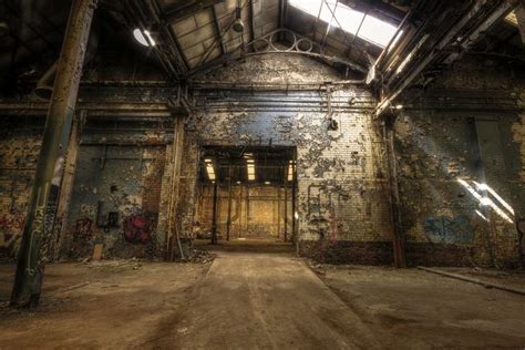 dp'd in a desolate warehouse|Jules Jordan .